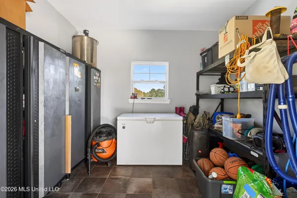 $699,900 | 28000 Eugene E Ladner Road, Perkinston, MS 39573