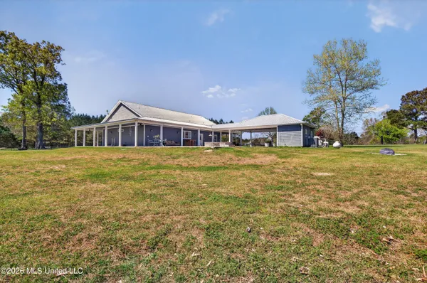 $699,900 | 28000 Eugene E Ladner Road, Perkinston, MS 39573