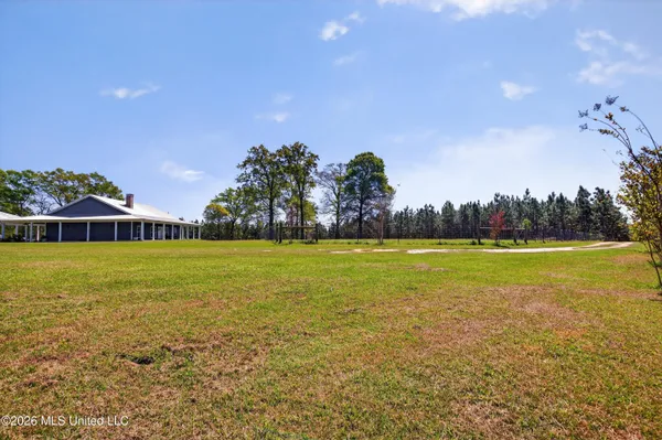 $699,900 | 28000 Eugene E Ladner Road, Perkinston, MS 39573