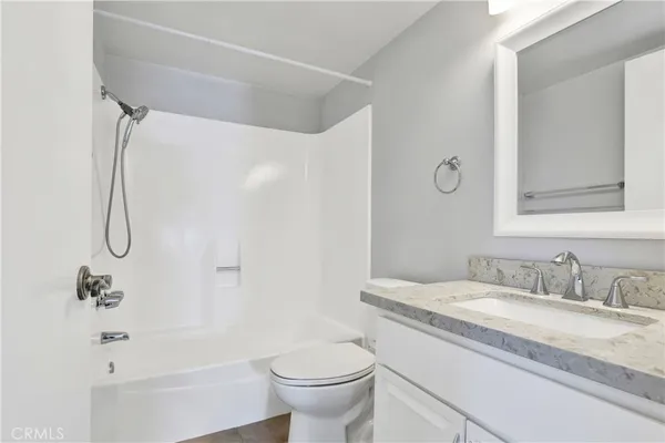 $899,000 | 25061 Silverleaf Lane, Laguna Hills, CA 92653