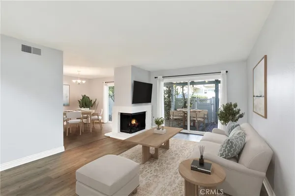 $899,000 | 25061 Silverleaf Lane, Laguna Hills, CA 92653