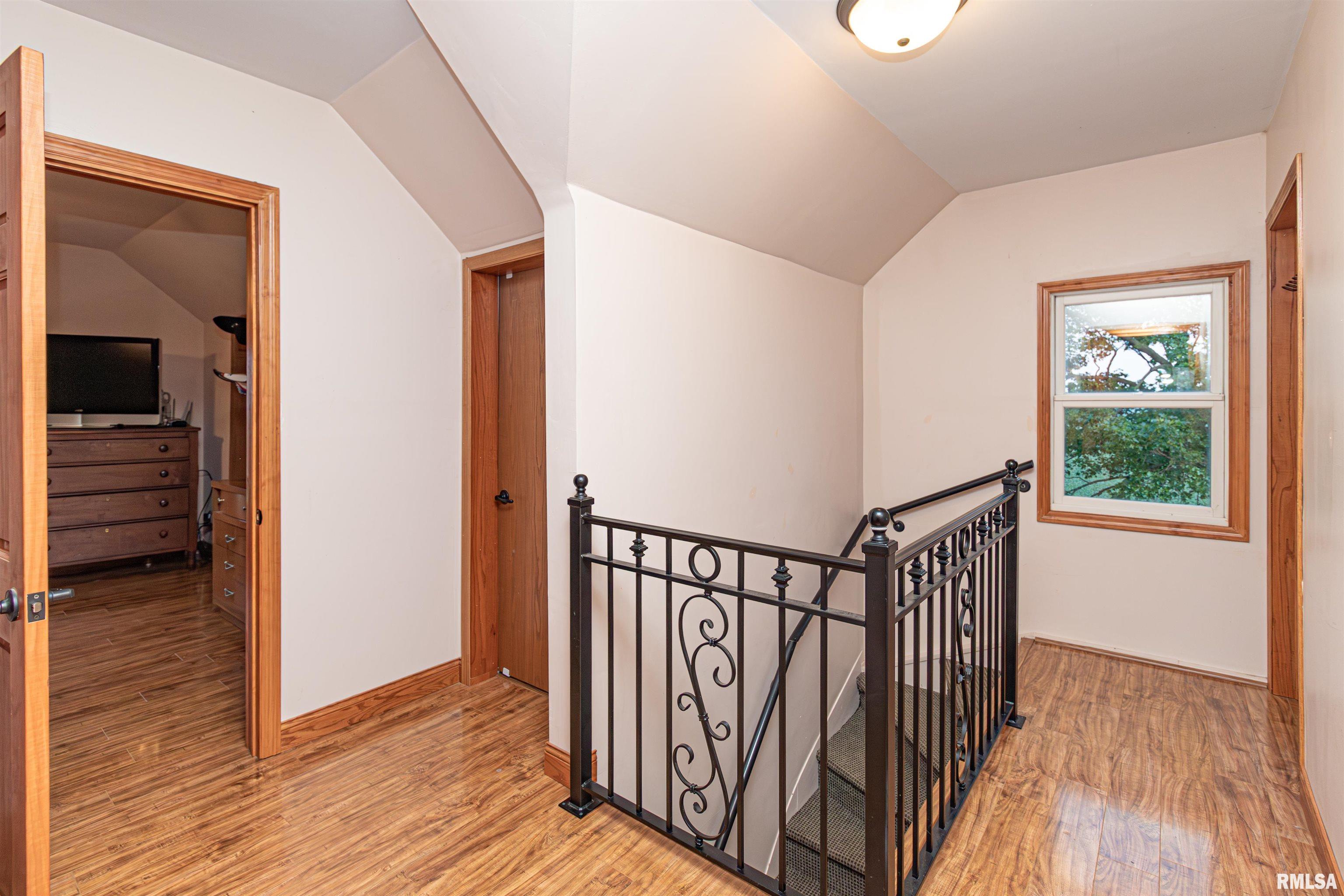 1379 County Road 1950 North Lowpoint, IL 61545 - Photo 35 of 56