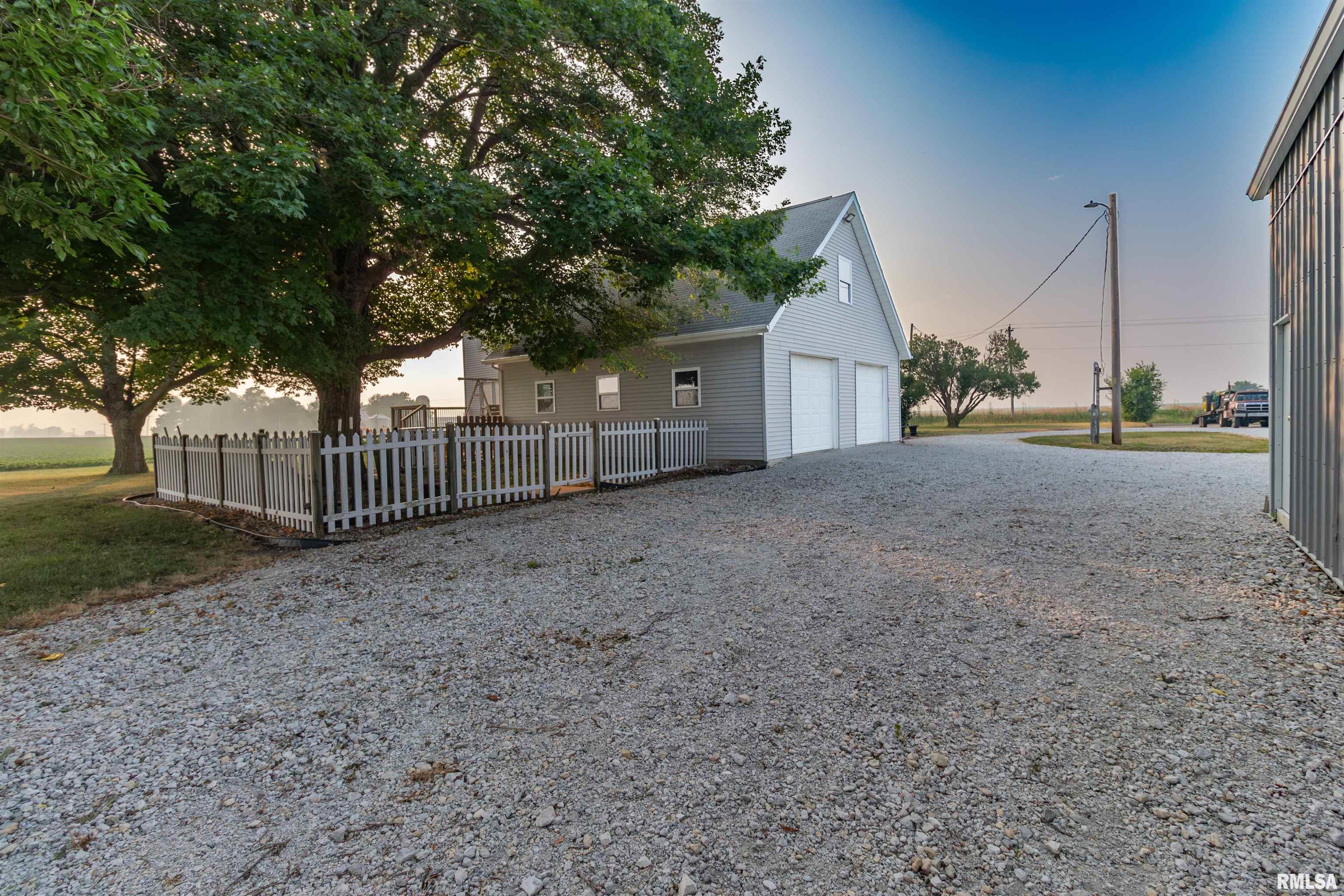 1379 County Road 1950 North Lowpoint, IL 61545 - Photo 6 of 56