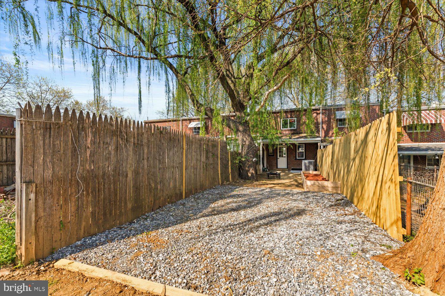 414 Fairview Avenue Lancaster, PA 17603 - Photo 28 of 29 a view of a backyard with a tree