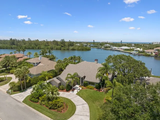 $3,295,000 | 23 Cache Cay Drive, Vero Beach, FL 32963