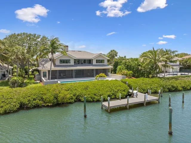 $3,295,000 | 23 Cache Cay Drive, Vero Beach, FL 32963