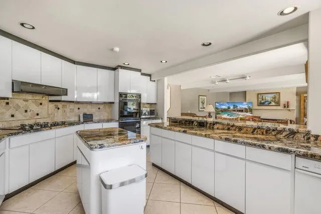 $2,100,000 | 75840 Altamira Drive, Indian Wells, CA 92210