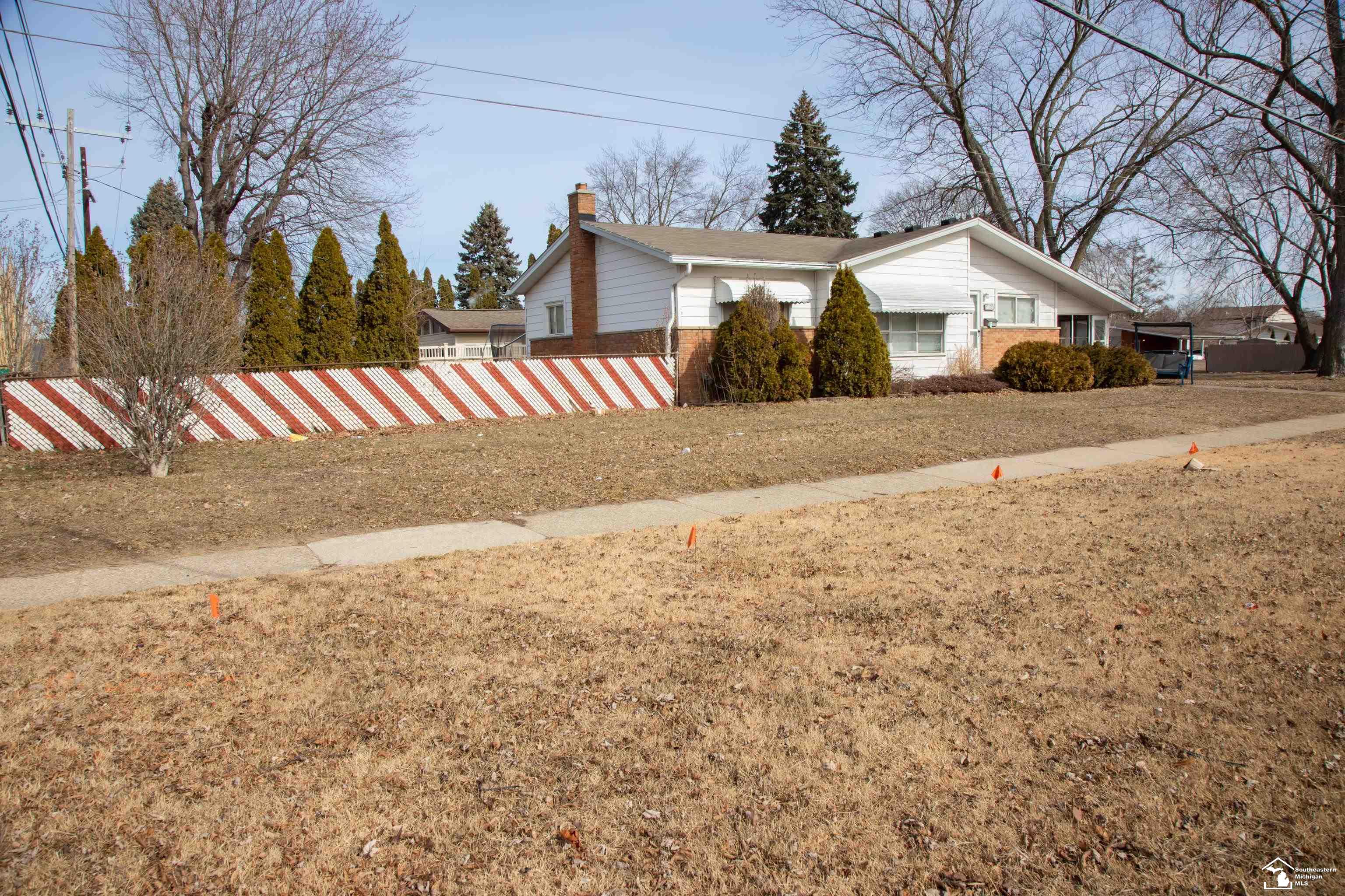 33618 Warren Road Westland, MI 48185 - Photo 6 of 47