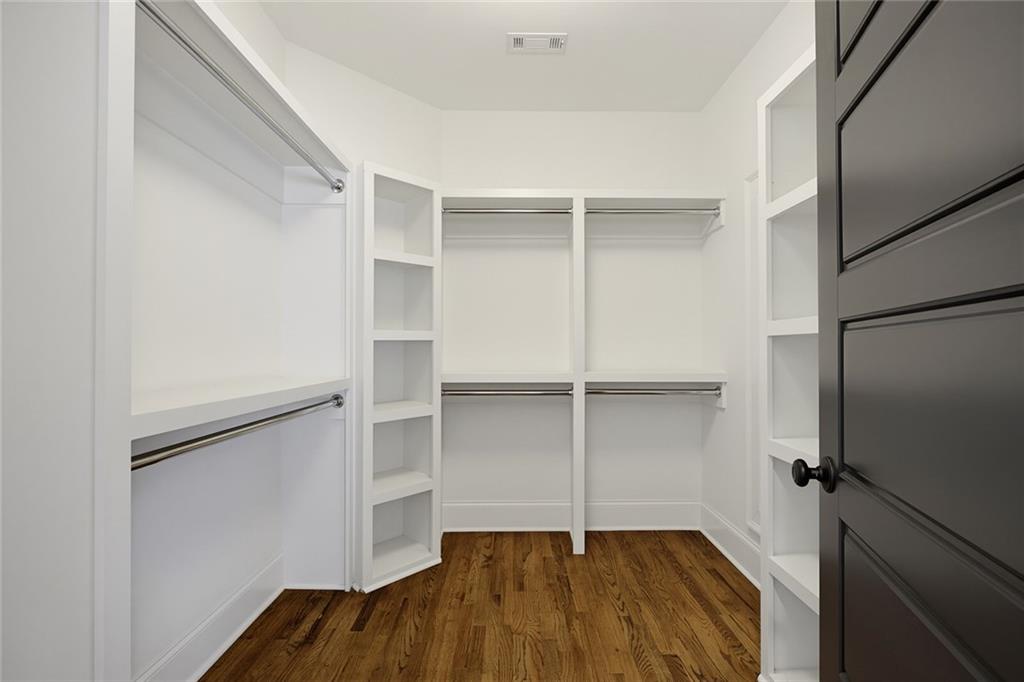 827 Derrydown Way Decatur, GA 30030 - Photo 33 of 38 Gallery Image 33