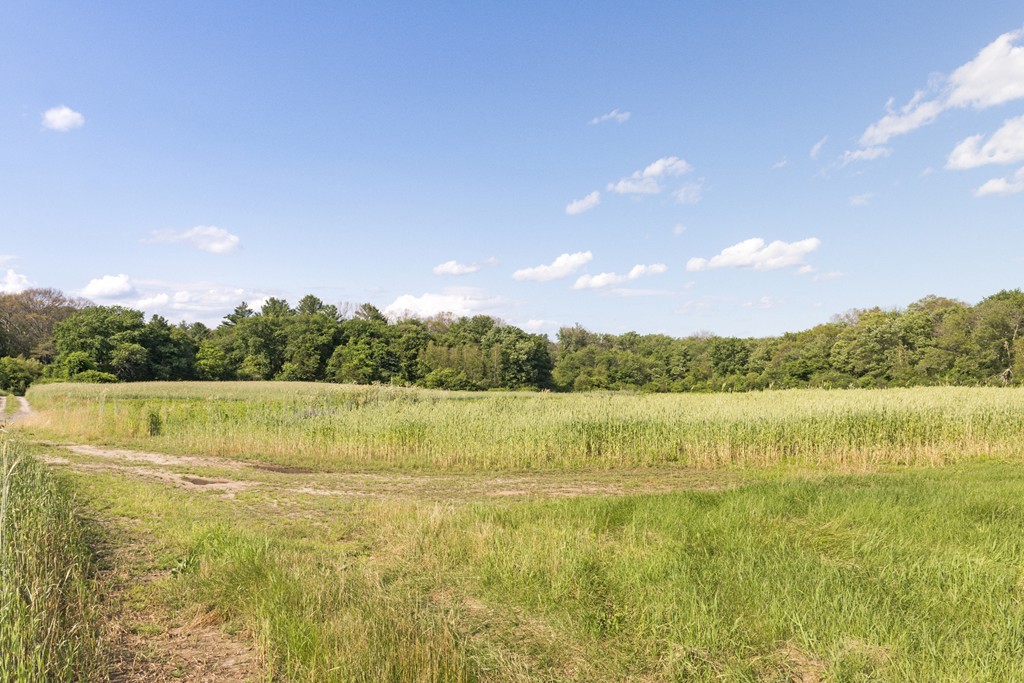 173-178 Linebrook Road Ipswich, MA 01938 - Photo 8 of 30 Gallery Image 8