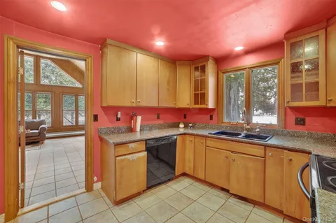 $650,000 | 147 Halyan Road, Yorktown Heights, NY 10598