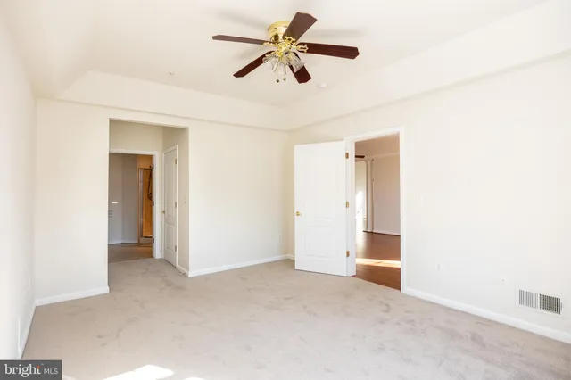 $425,000 | 7335 Brookview Road, Unit 106, Elkridge, MD 21075