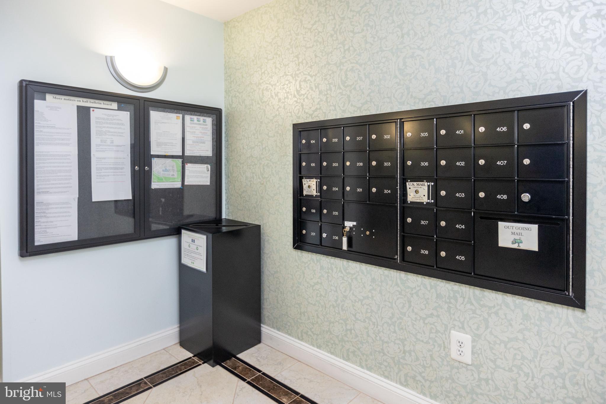 7335 Brookview Road, Unit 106 Elkridge, MD 21075 - Photo 26 of 32 Building Mail Boxes