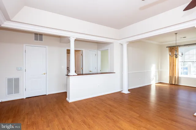 $425,000 | 7335 Brookview Road, Unit 106, Elkridge, MD 21075