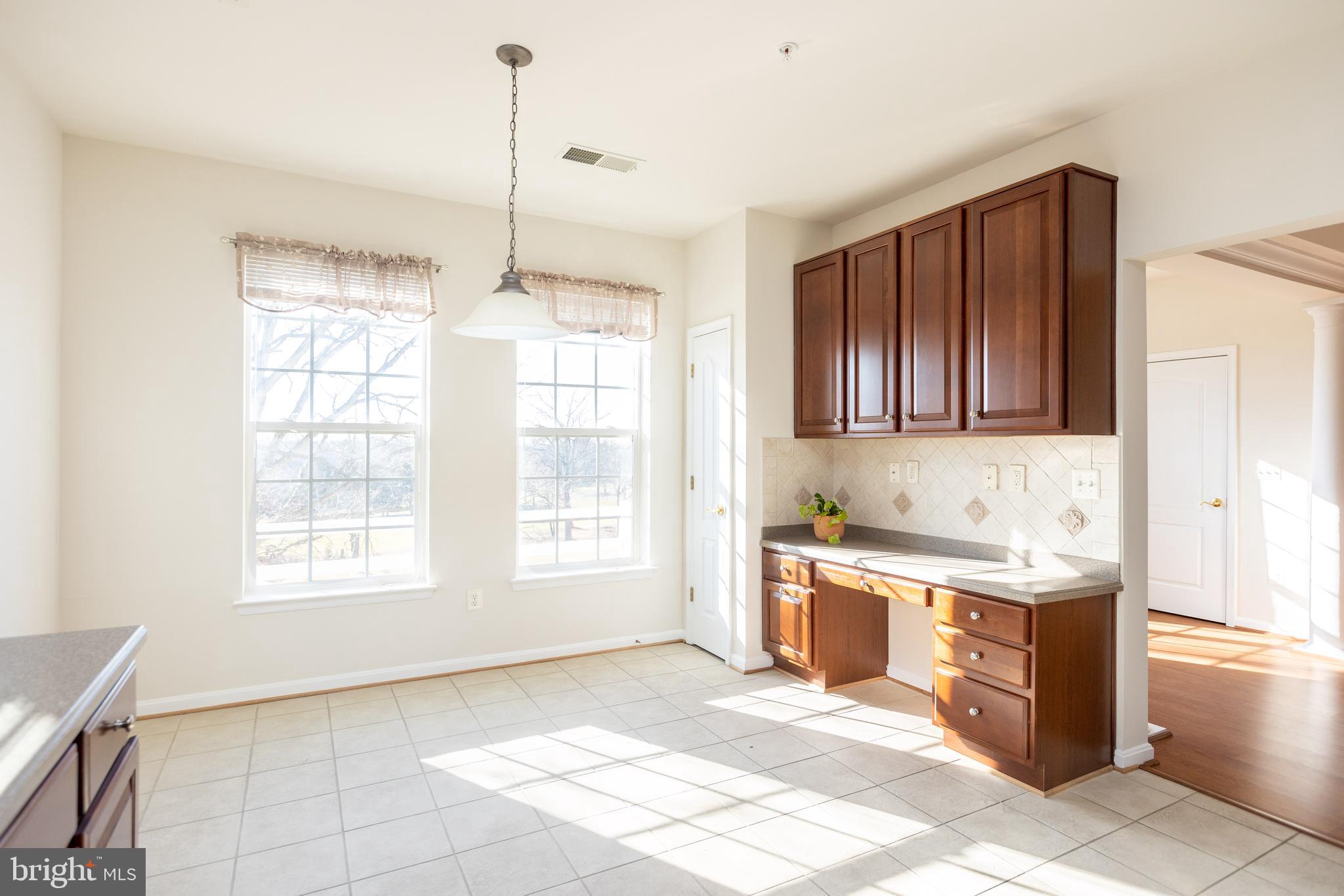 7335 Brookview Road, Unit 106 Elkridge, MD 21075 - Photo 10 of 32