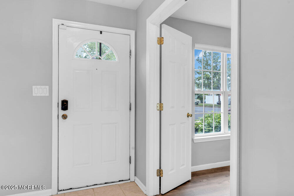 3 Kuczynski Drive, Unit 944 Parlin, NJ 08859 - Photo 3 of 33 010_dsc02154_429