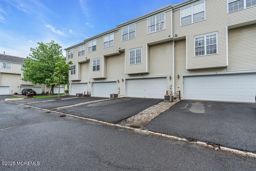 3 Kuczynski Drive, Unit 944 Parlin, NJ 08859 - Photo 32 of 33 007_dsc02129-1_179