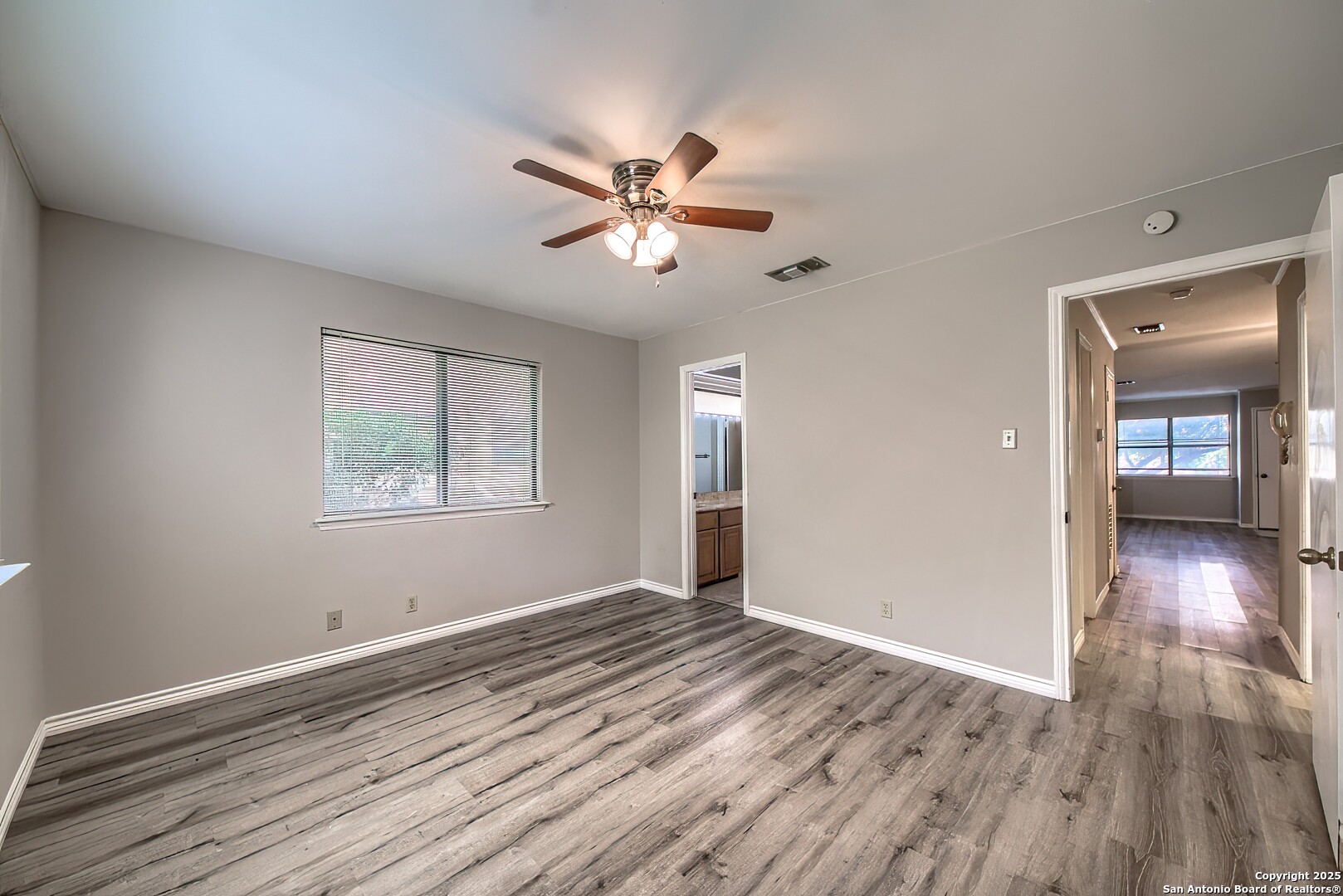 7738 Chambers Road, Unit 1102 San Antonio, TX 78229 - Photo 13 of 26