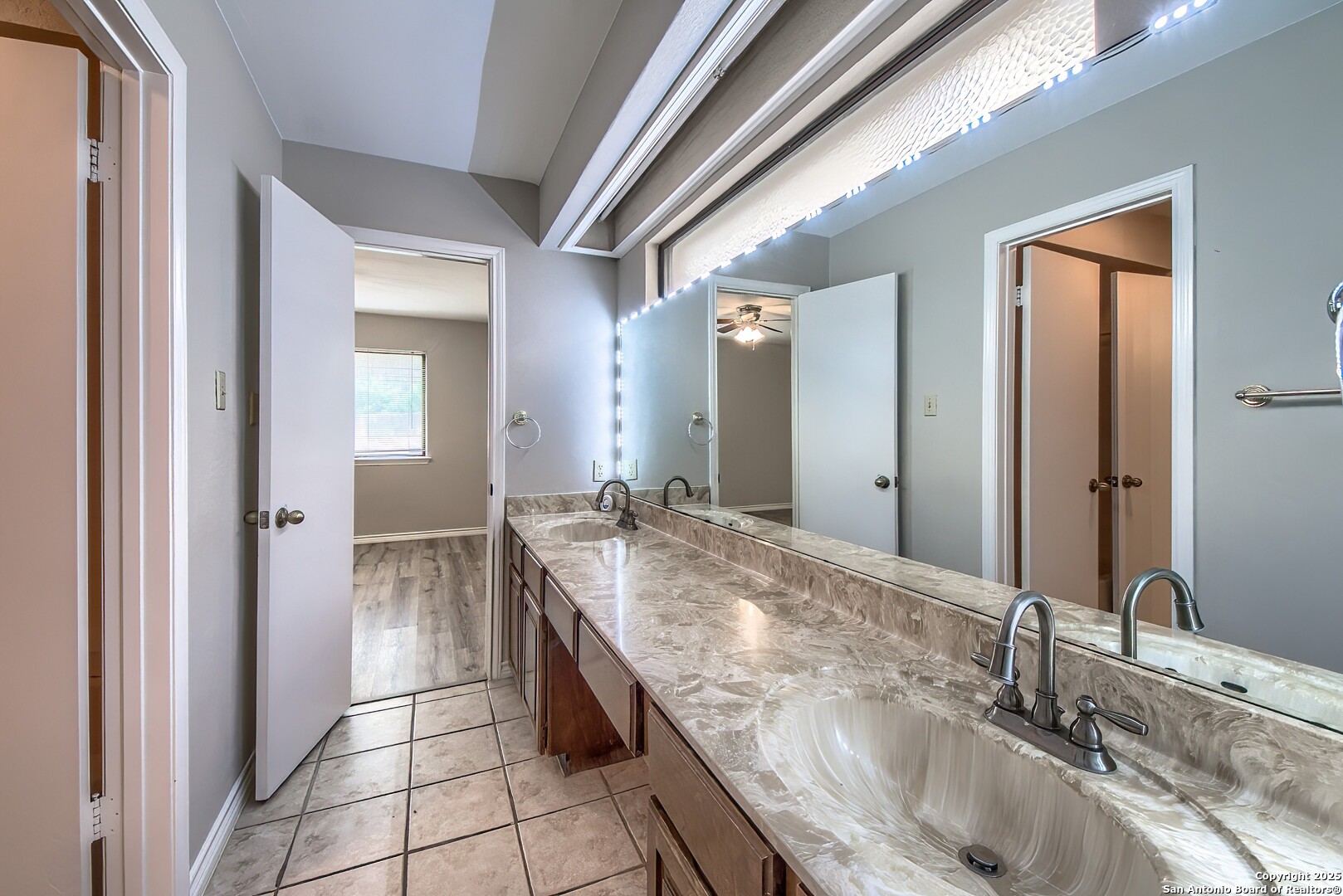 7738 Chambers Road, Unit 1102 San Antonio, TX 78229 - Photo 18 of 26