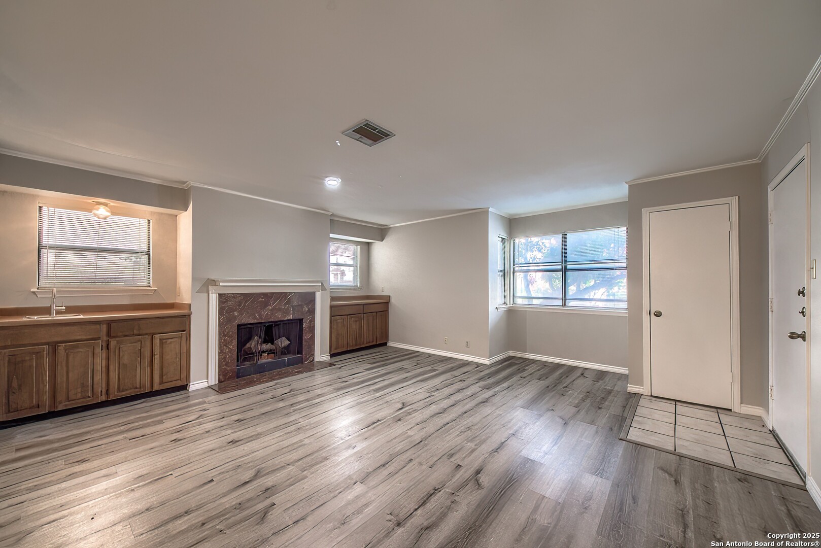 7738 Chambers Road, Unit 1102 San Antonio, TX 78229 - Photo 2 of 26