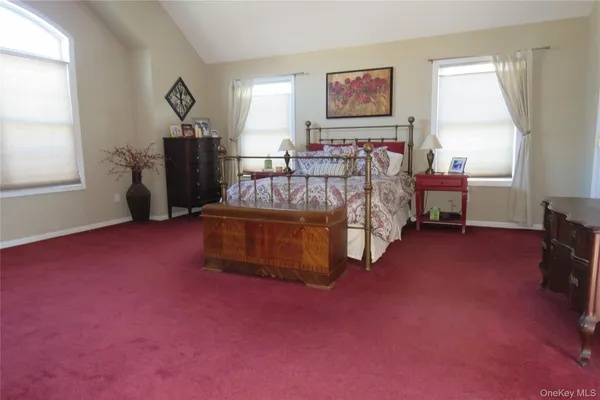 $995,000 | 182 Siegel Boulevard, Babylon, NY 11702