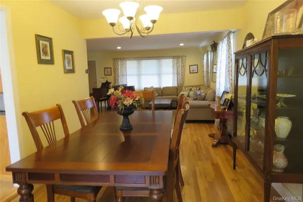$995,000 | 182 Siegel Boulevard, Babylon, NY 11702