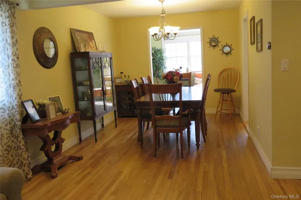 $995,000 | 182 Siegel Boulevard, Babylon, NY 11702