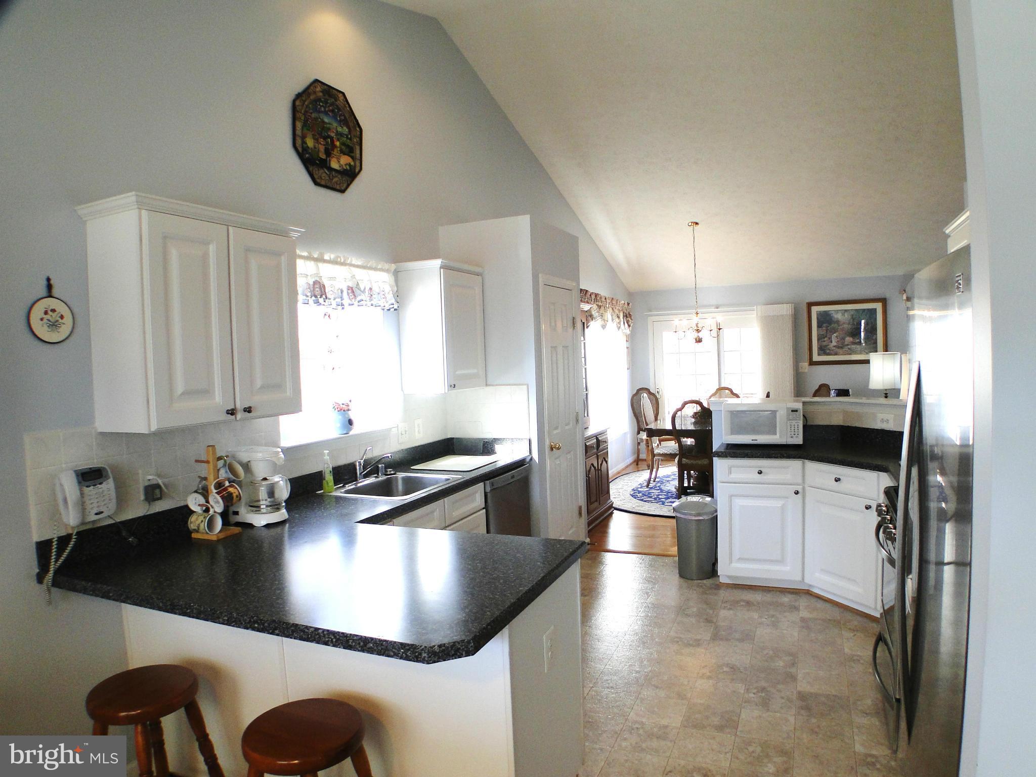 4607 Riddle Drive Baltimore, MD 21236 - Photo 4 of 30 Kitchen