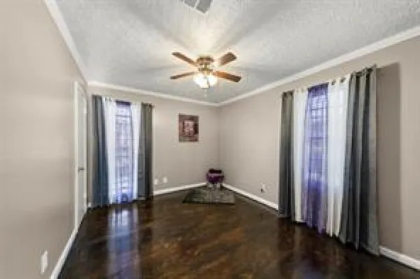 $1,450 | 7252 Parker Road, Houston, TX 77016