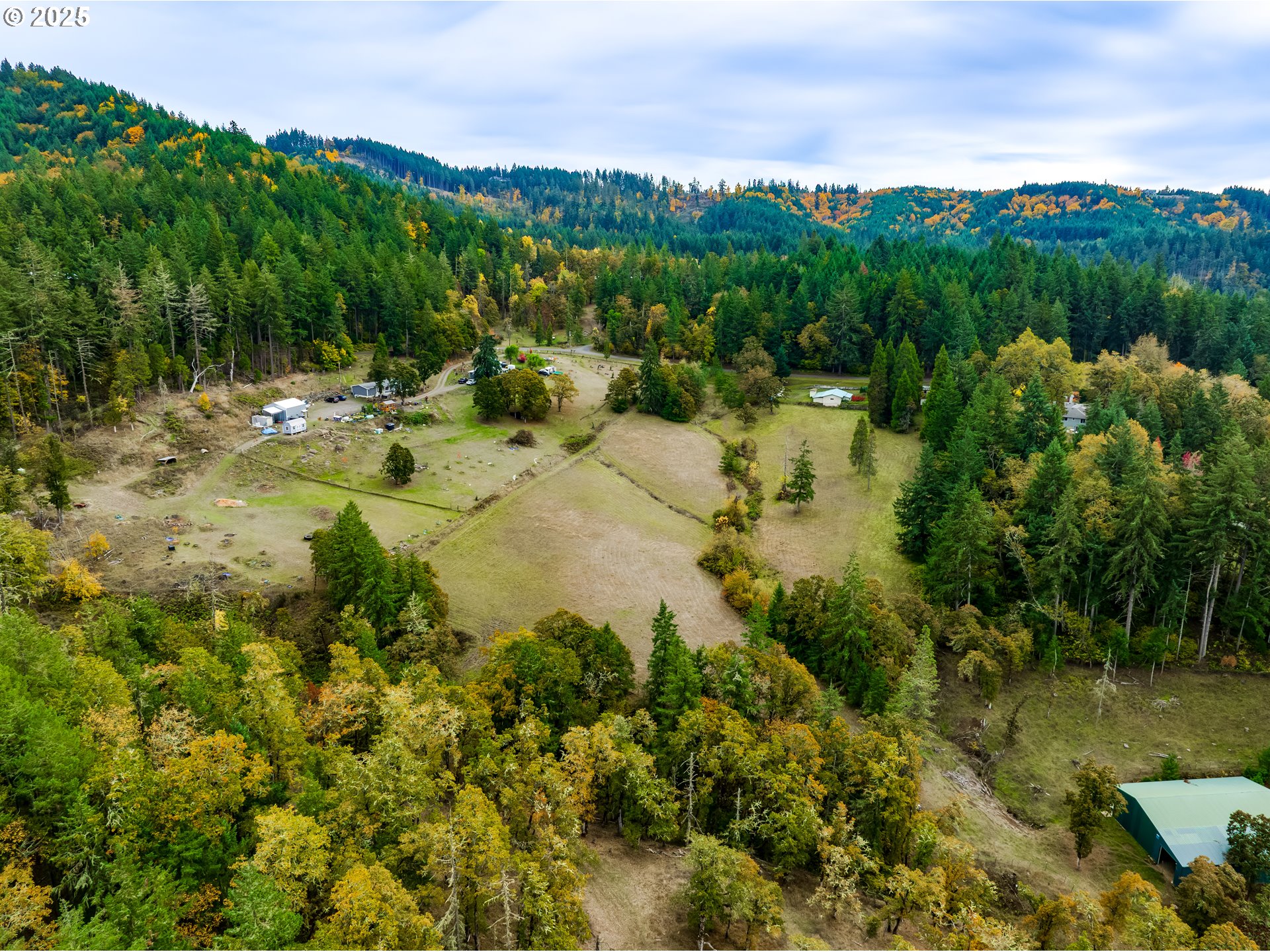29681 Lusk Road Eugene, OR 97405 - Photo 13 of 26 Gallery Image 13