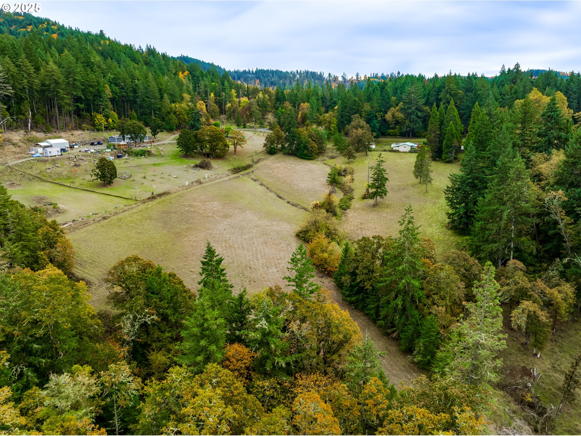 29681 Lusk Road Eugene, OR 97405 - Photo 15 of 26 Gallery Image 15