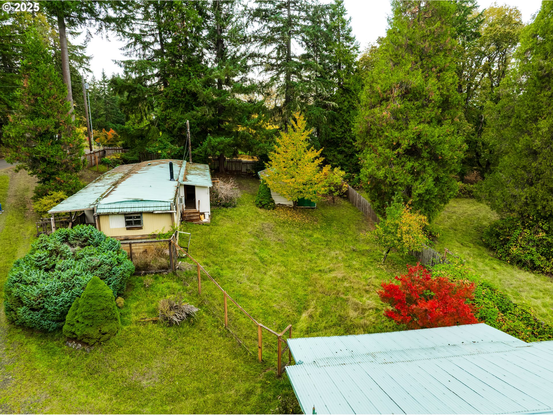29681 Lusk Road Eugene, OR 97405 - Photo 7 of 26 Gallery Image 7
