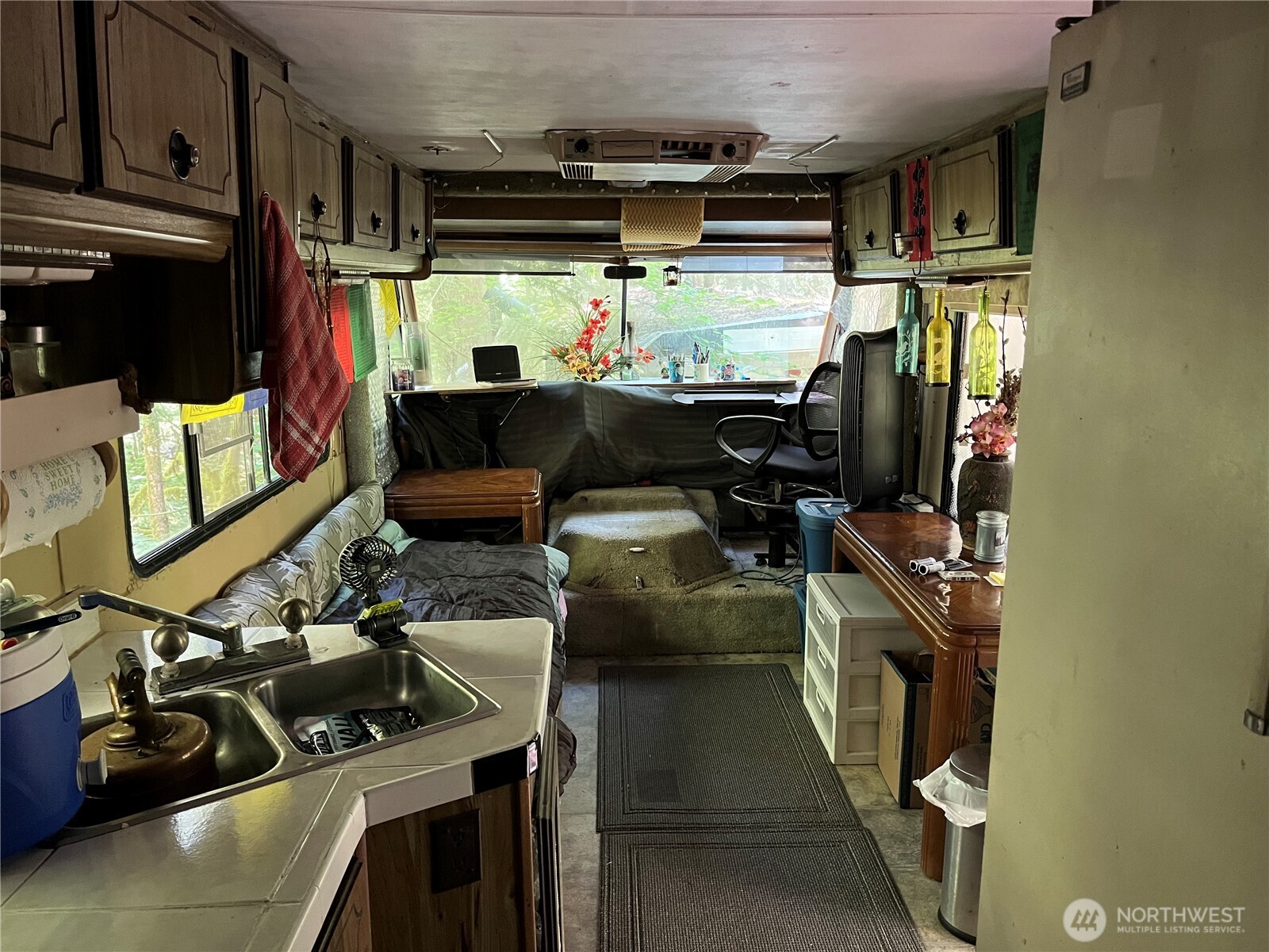 0 Cascade River Road, Unit 1208 Marblemount, WA 98267 - Photo 5 of 12 a view of a room with gym equipment