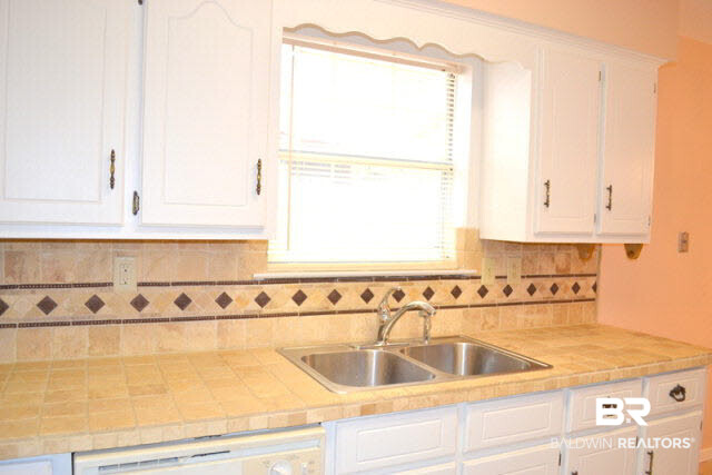 9270 Burnt Tree Drive East Mobile, AL 36695 - Photo 6 of 23