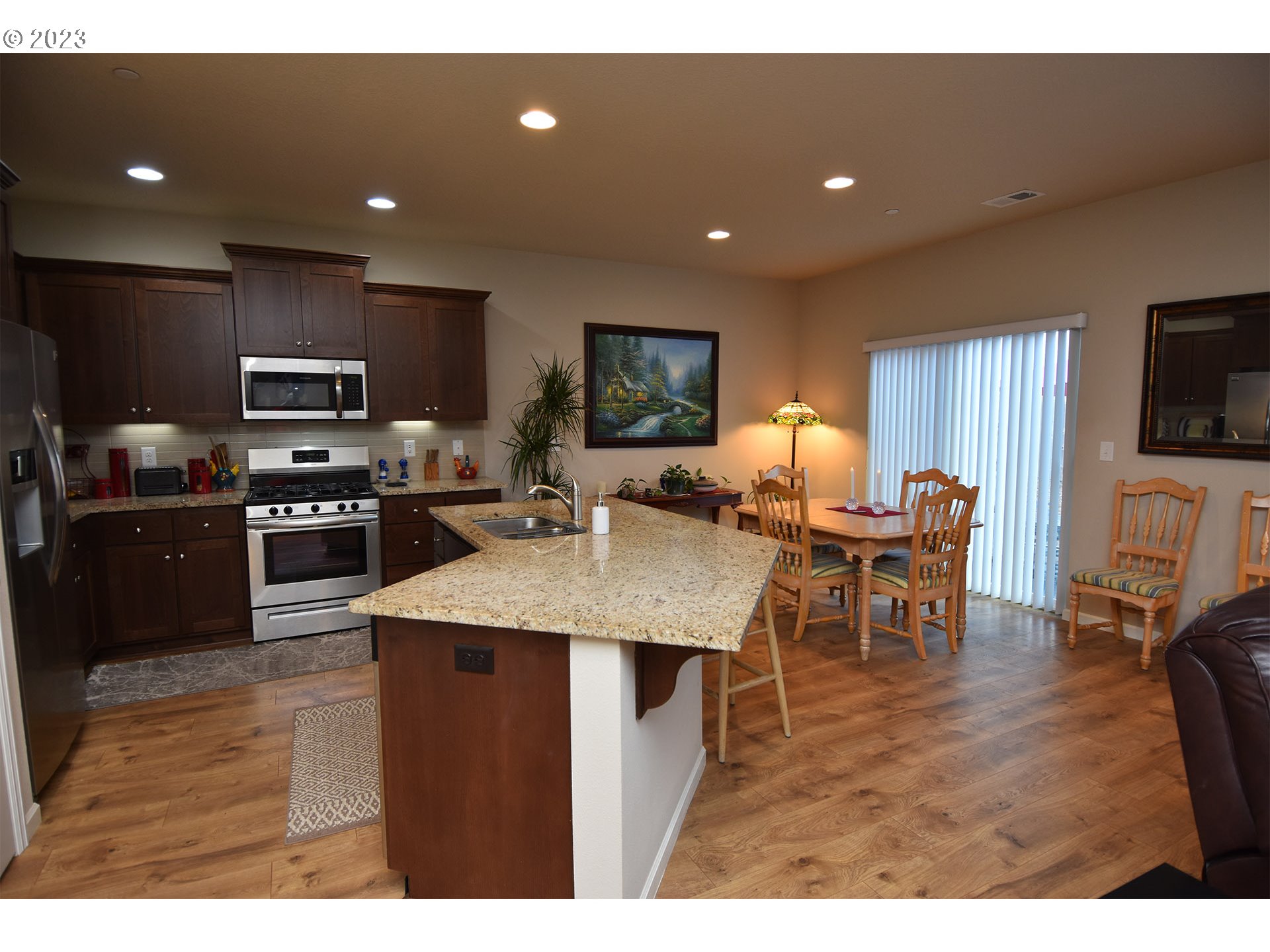 7310 North 93rd Loop Camas, WA 98607 - Photo 3 of 31 Gallery Image 3