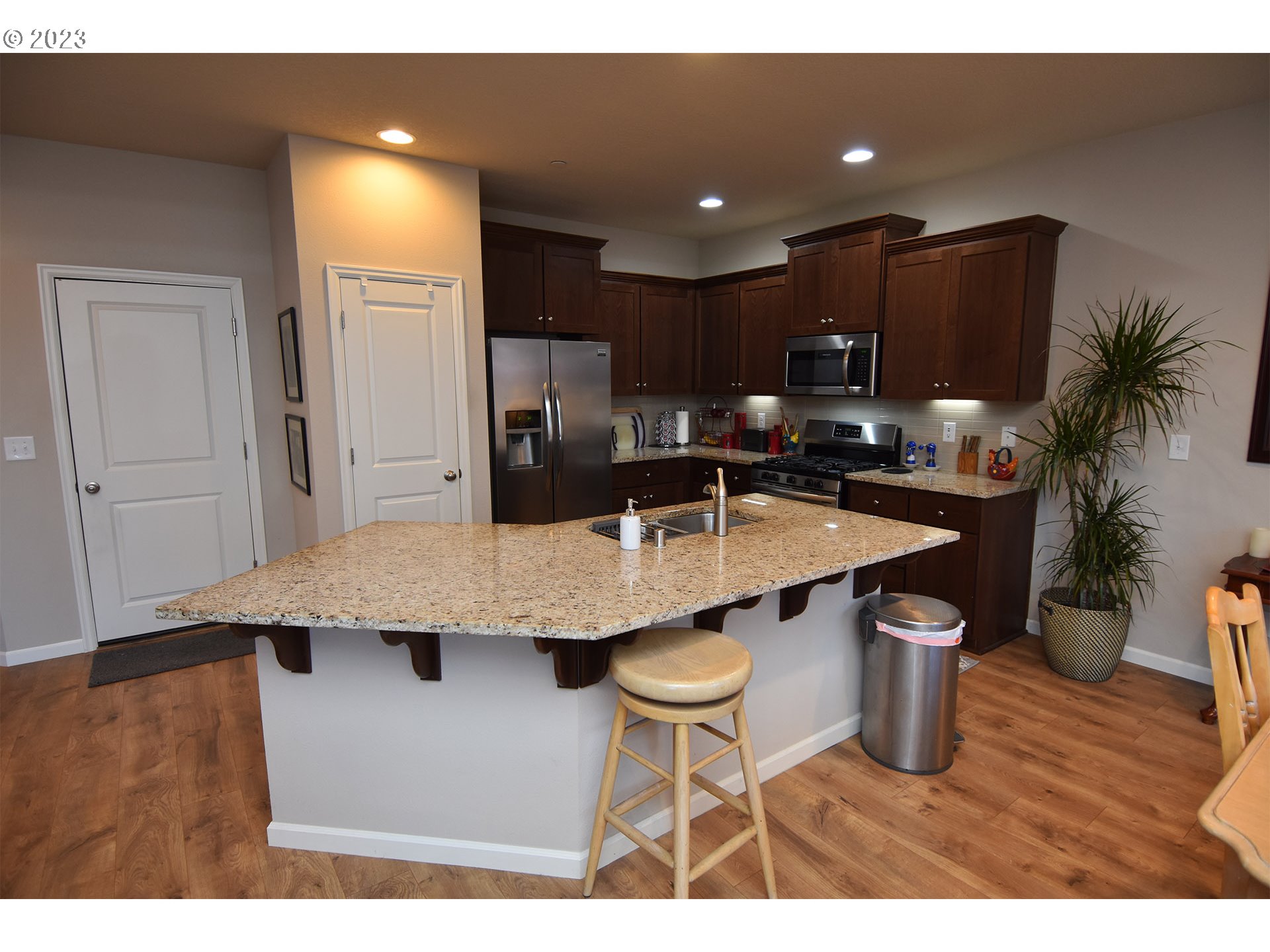 7310 North 93rd Loop Camas, WA 98607 - Photo 4 of 31 Gallery Image 4