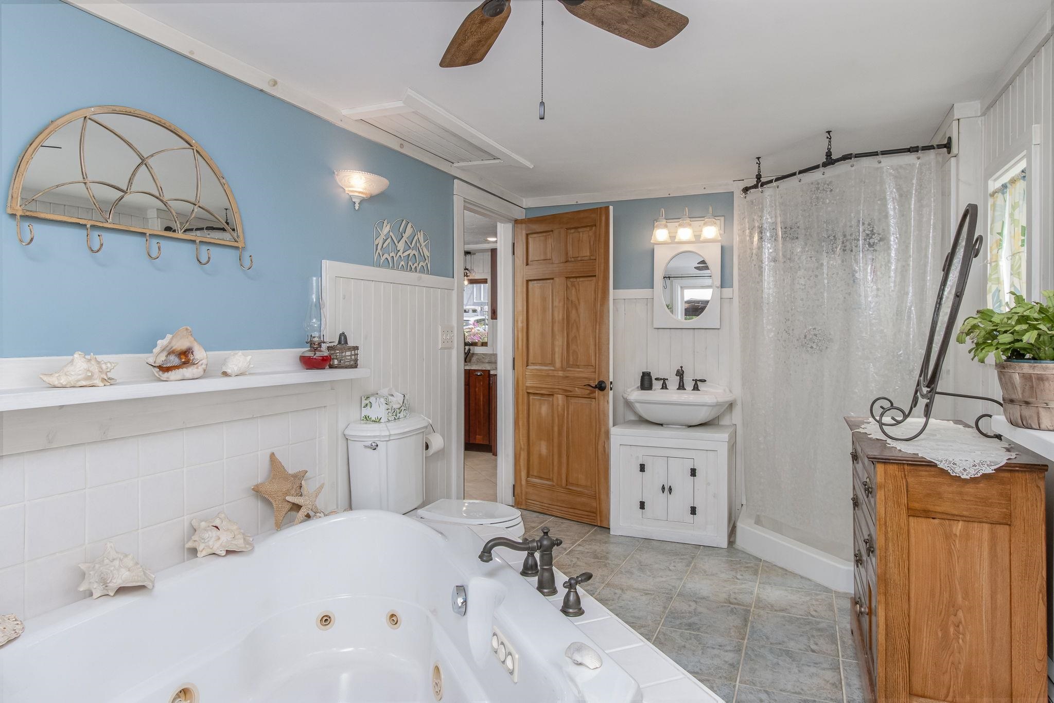 17 Island Pond Road Hampstead, NH 03841 - Photo 31 of 50