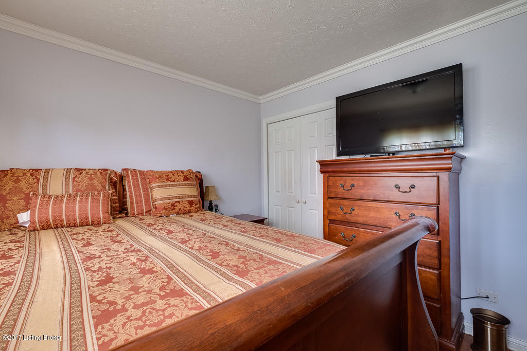 218 Appomattox Road Louisville, KY 40214 - Photo 12 of 23 untitled-9