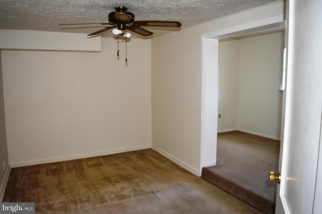 2625 Logmill Road Haymarket, VA 20169 - Photo 25 of 28 Bedroom