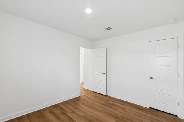 $259,990 | 812 Vlg Brk Drive, Willis, TX 77378