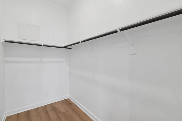 $259,990 | 812 Vlg Brk Drive, Willis, TX 77378