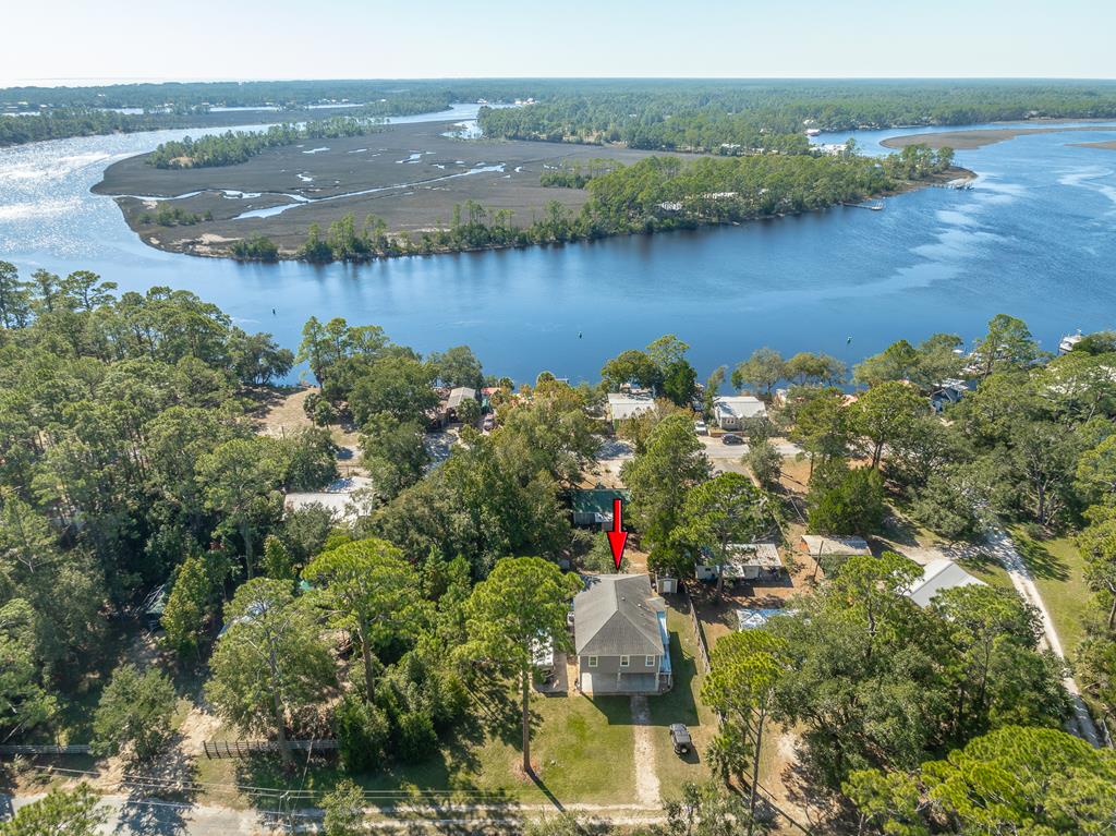 811 Bruce Avenue Carrabelle, FL 32322 - Photo 13 of 52
