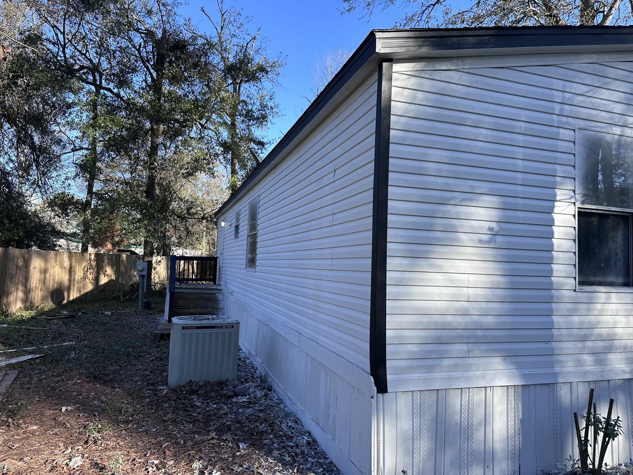 16443 Brittany Way Conroe, TX 77306 - Photo 2 of 25