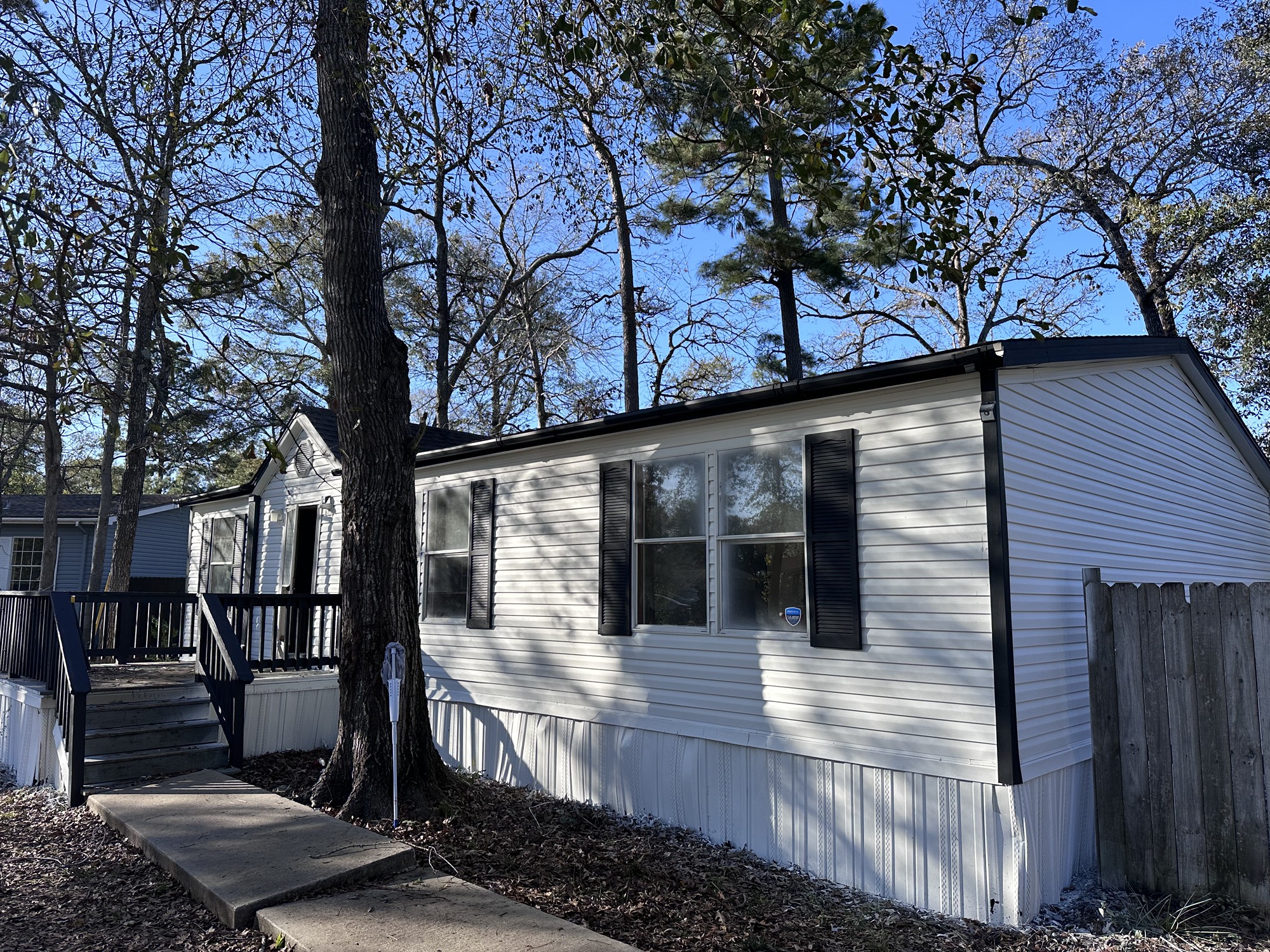 16443 Brittany Way Conroe, TX 77306 - Photo 8 of 21