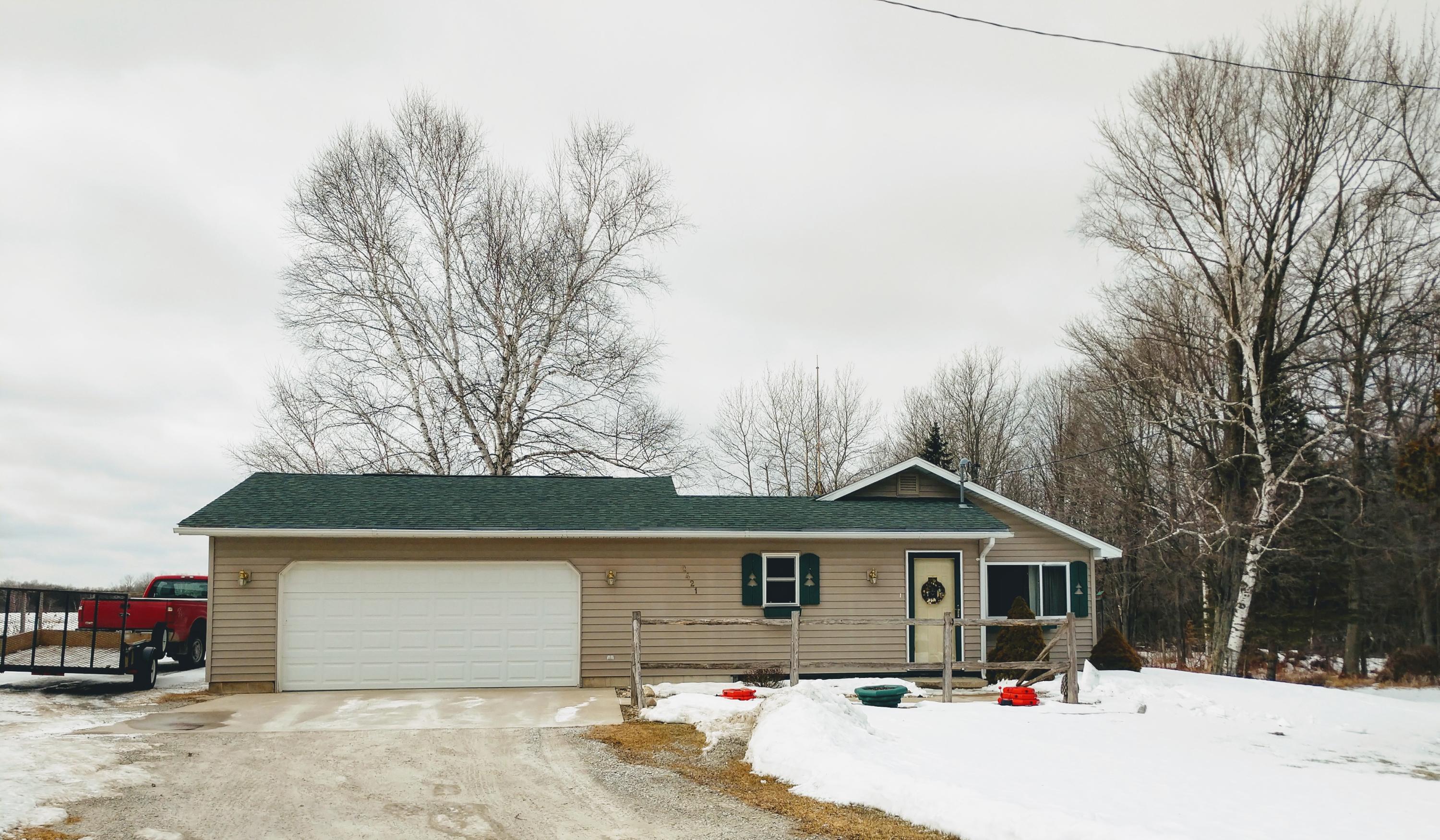 2421 Dobler Road Sterling, MI 48659 - Photo 1 of 44 Gallery Image 1