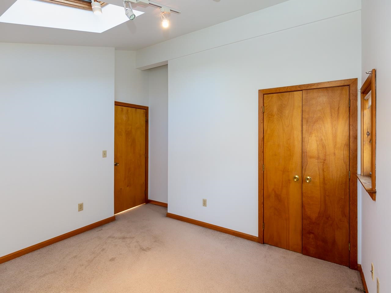 7 Apple Way Stratham, NH 03885 - Photo 25 of 39