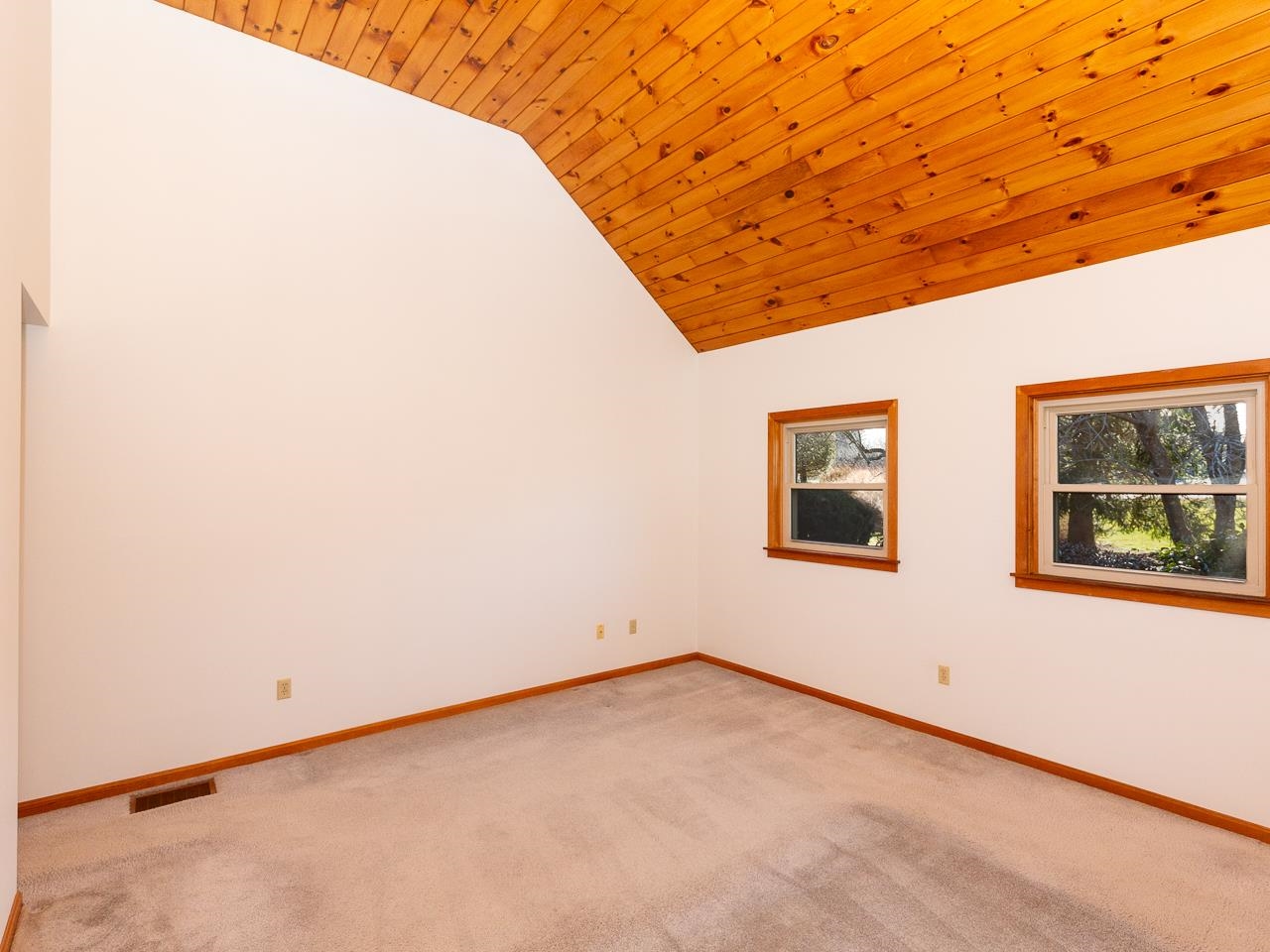 7 Apple Way Stratham, NH 03885 - Photo 9 of 39