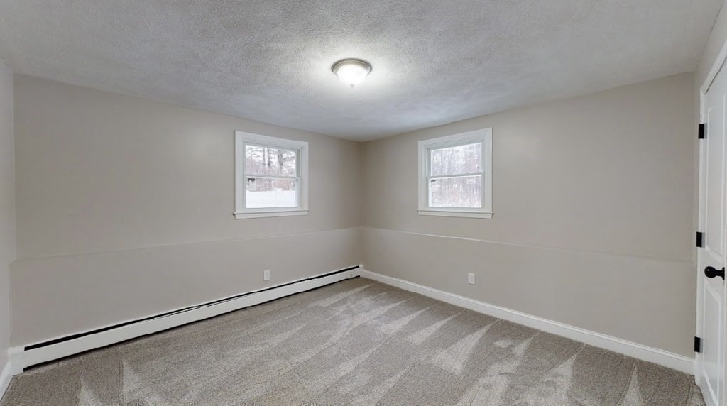 47 Hemlock Road Reading, MA 01867 - Photo 36 of 40
