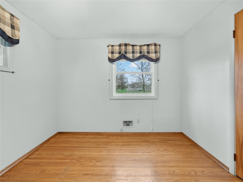 298 Dunbar Road Parma, NY 14468 - Photo 20 of 41