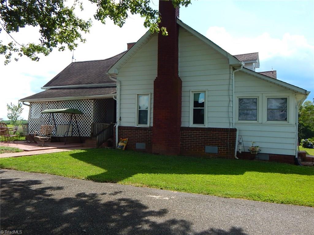 198 Mining Ridge Church Road Elkin, NC 28621 - Photo 3 of 30 Gallery Image 3